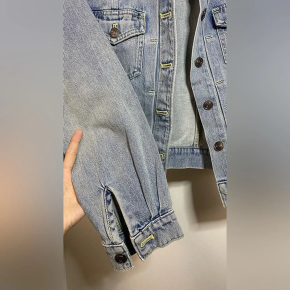 NWT Current/Elliott Light Wash Boulder Jean Jacket Dream Water Size 2 (Medium) - Picture 9 of 14